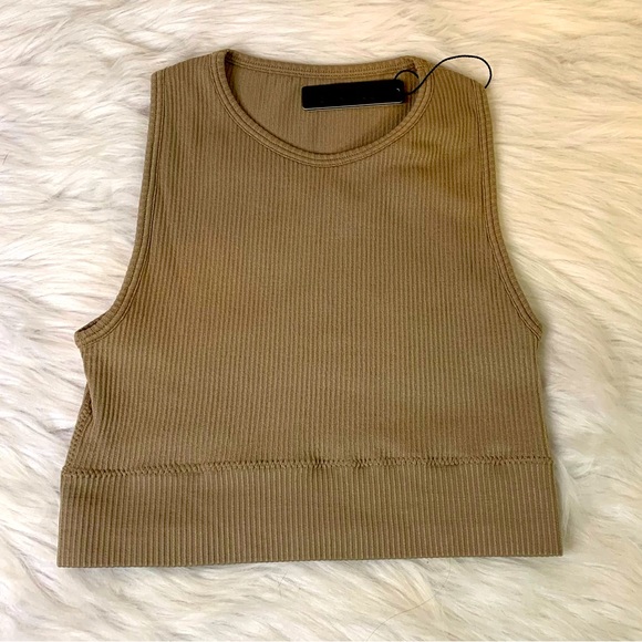 NWT Skims Fits Everyone High Neck Bra - Picture 2 of 7